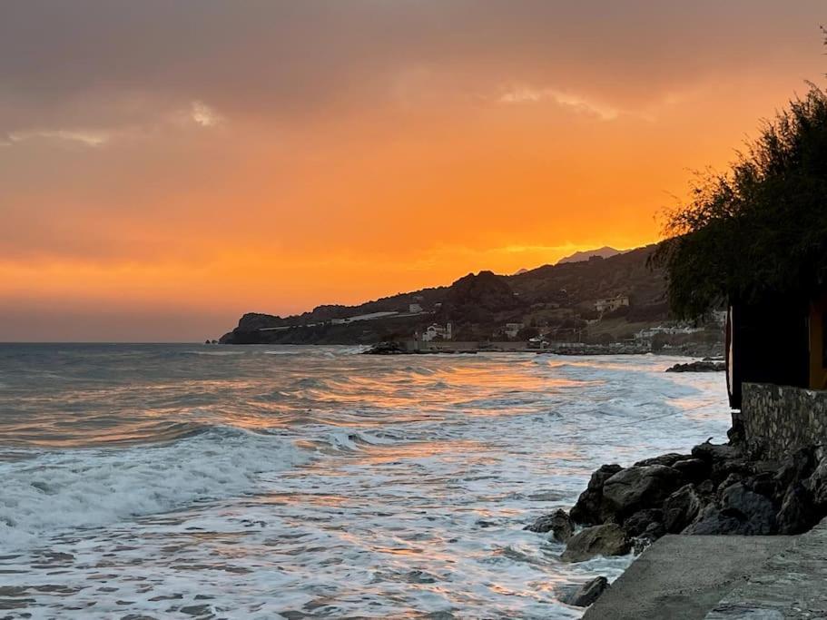 Appartement Kastri Seaside Splendour! *